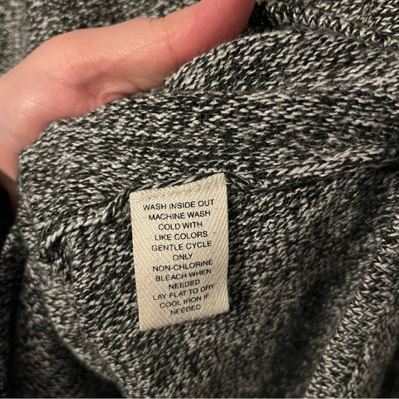 Black & White Knit Long Sleeve Sweater with Lace Up Details on Arm, Size 1X - Picture 3 of 5